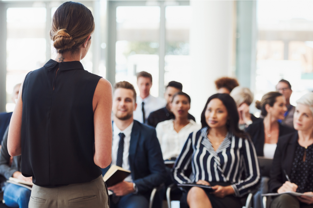 une formation pour aide soignante, aide à domicile, manager etc.